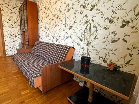 квартира по адресу Ревуцкого ул., 19/1