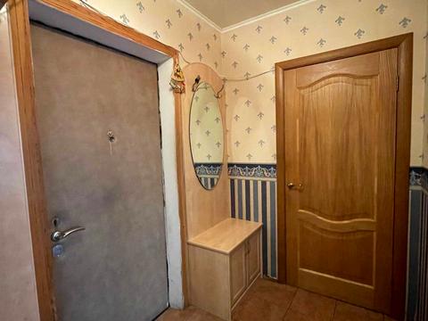 квартира по адресу Ревуцкого ул., 19/1