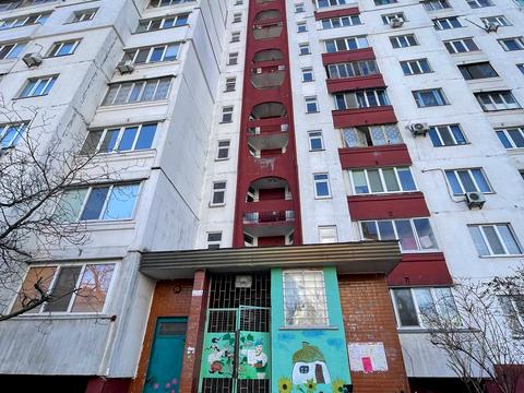 квартира по адресу Ревуцкого ул., 19/1