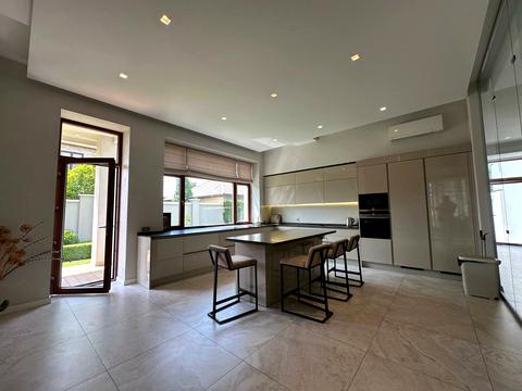 дом по адресу Незалежності вул.