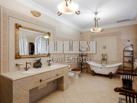 будинок за адресою пер. Болсуновський