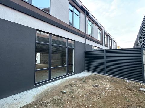 будинок за адресою Фруктова вул., 11