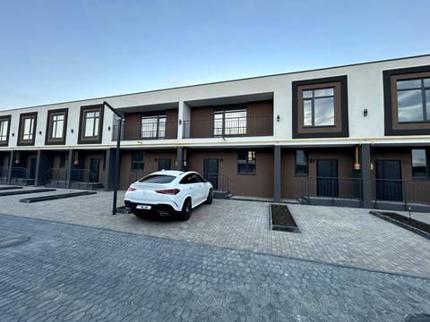 будинок за адресою Фруктова вул., 11