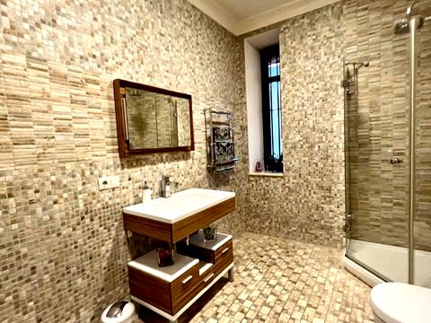 дом по адресу с. Лебедевка, Центральна, 5