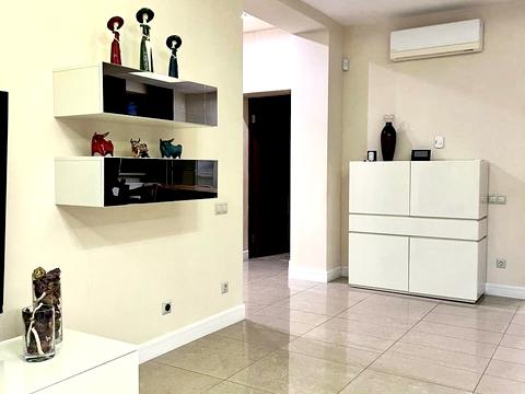 дом по адресу с. Лебедевка, Центральна, 5