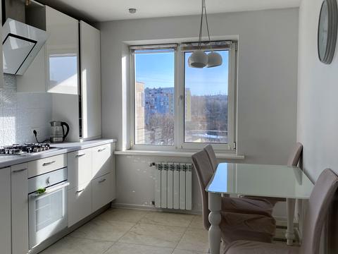 квартира по адресу Героев просп., 32