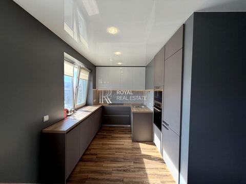 квартира по адресу Павла Тычины просп., 28