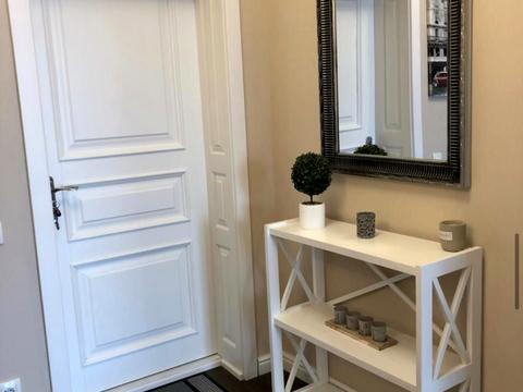 квартира за адресою Миколи Міхновського бульв. (Дружби народів), 14-16