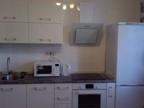 квартира по адресу Феодосийская ул., 1