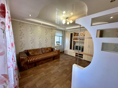 квартира за адресою Князя Володимира Великого просп., 125