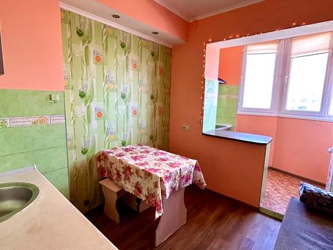 квартира за адресою Князя Володимира Великого просп., 125