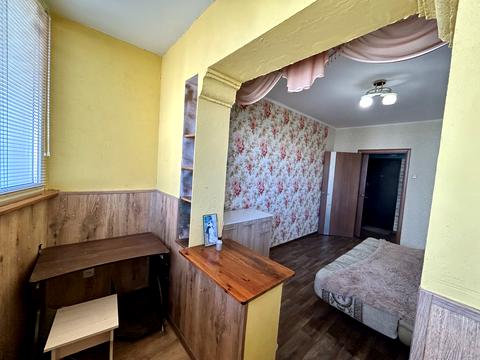 квартира за адресою Князя Володимира Великого просп., 125