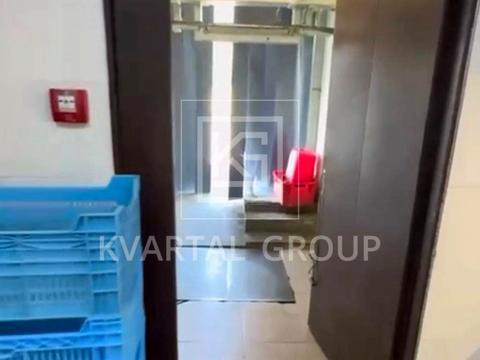 комерційна за адресою Щаслива вул., 20