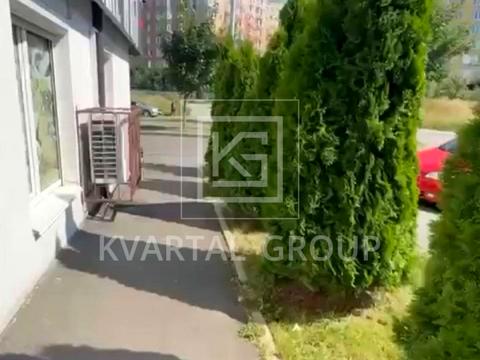 комерційна за адресою Щаслива вул., 20