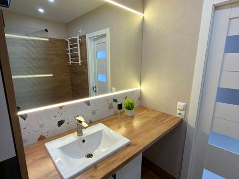 квартира за адресою Володимира Івасюка вул., 1