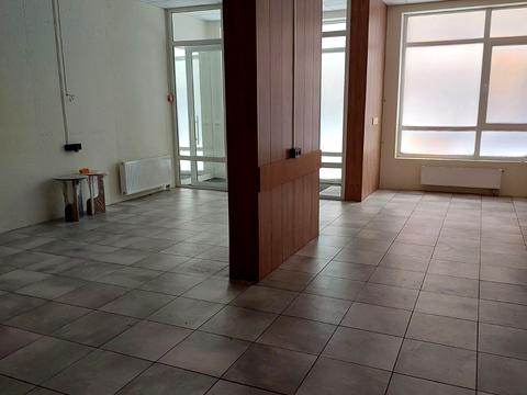 комерційна за адресою Солом'янська вул., 20-В