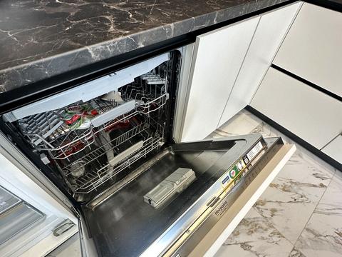 квартира за адресою Київ, Дубищанська вул., 8