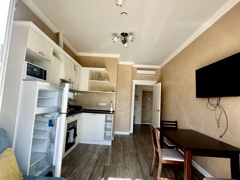 квартира за адресою Леонтовича вул. (Бєлінського), 16