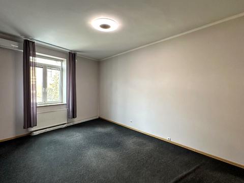 комерційна за адресою Олекси Новаківського вул., 3