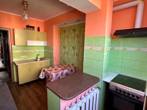 квартира за адресою Князя Володимира Великого просп., 125