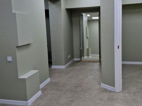 комерційна за адресою Петра Болбочана вул. (Городовікова), 3/2