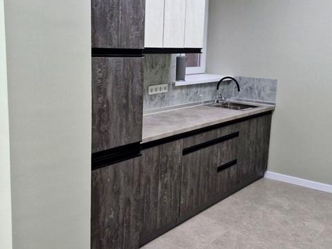 комерційна за адресою Петра Болбочана вул. (Городовікова), 3/2