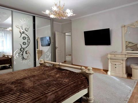 квартира за адресою Київ, Старонаводницька вул., 4-В