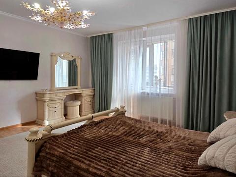 квартира за адресою Київ, Старонаводницька вул., 4-В