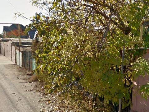 участок по адресу Крымский пер., 12