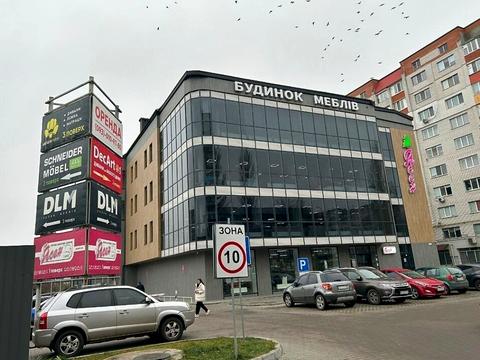 комерційна за адресою Зарічанська вул., 18