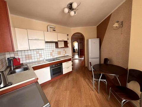 квартира за адресою Печерська вул., 2