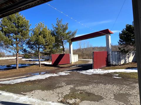 комерційна за адресою Тиха вул., 1