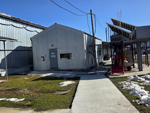 комерційна за адресою Тиха вул., 1