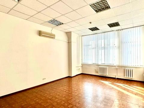 комерційна за адресою Генерала Алмазова вул. (Кутузова), 18