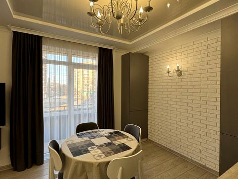 квартира за адресою Володимира Івасюка вул., 10