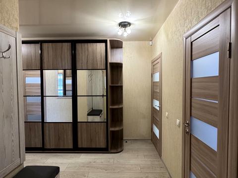 квартира за адресою Володимира Івасюка вул., 10