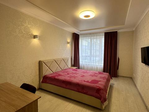 квартира за адресою Володимира Івасюка вул., 10