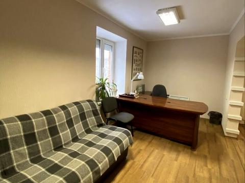 комерційна за адресою Скоблі вул., 11