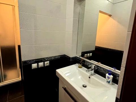 комерційна за адресою Михайла Бойчука вул. (Кіквідзе), 1-А