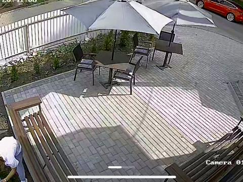 комерційна за адресою Івана Франка вул., 2