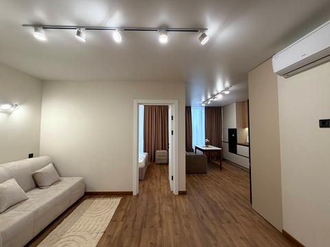 квартира за адресою Степана Бандери вул., (Будинок 4)