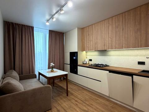 квартира за адресою Степана Бандери вул., (Будинок 4)