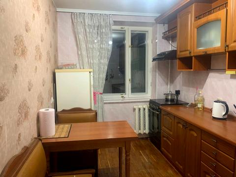 кімната за адресою Подільська вул., 25