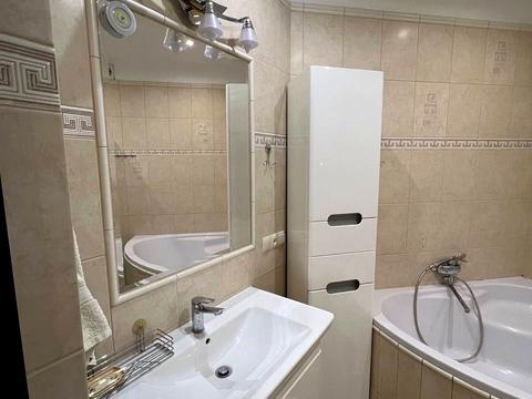 квартира по адресу Генерала Юнакива ул., 16