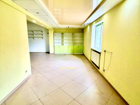 коммерческая по адресу Білицька, 72