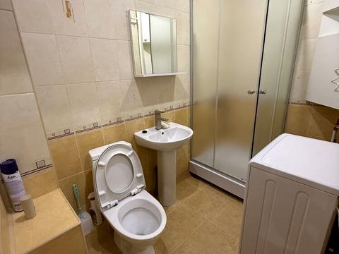 квартира за адресою Відінська вул., 35А