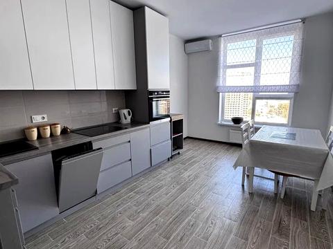 квартира за адресою Київ, Приладний пров., 10-А Коло