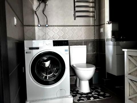 квартира за адресою Київ, Приладний пров., 10-А Коло