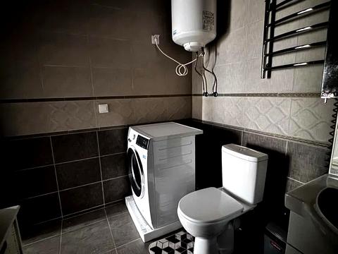 квартира за адресою Київ, Приладний пров., 10-А Коло