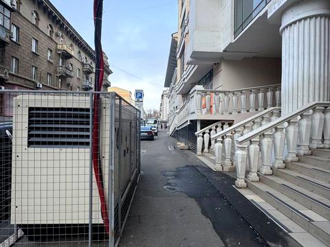 комерційна за адресою Віце адмірала Жукова, 17/19